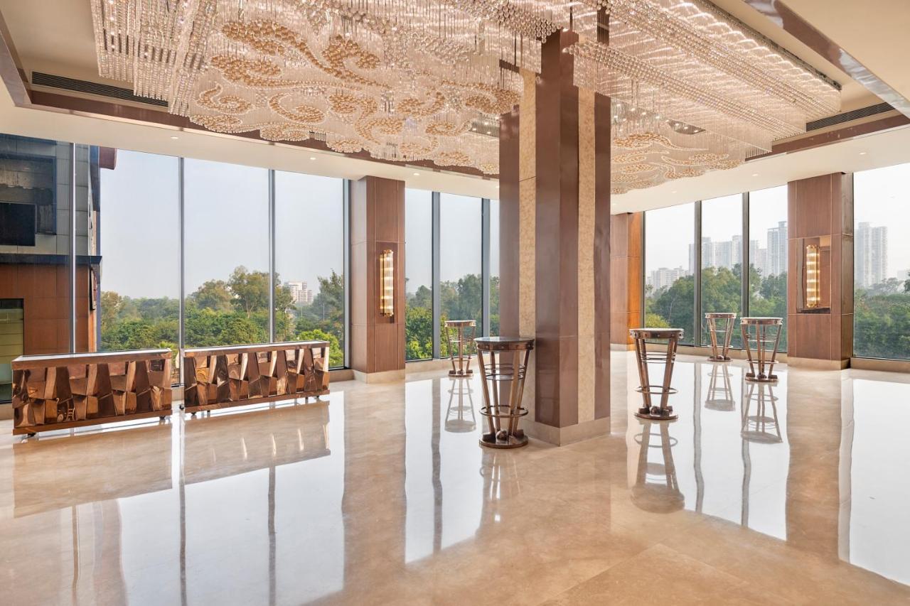 Radisson Blu Towers Kaushambi Delhi Ncr Hotell Ghaziabad Eksteriør bilde The Westin Hyderabad HICC