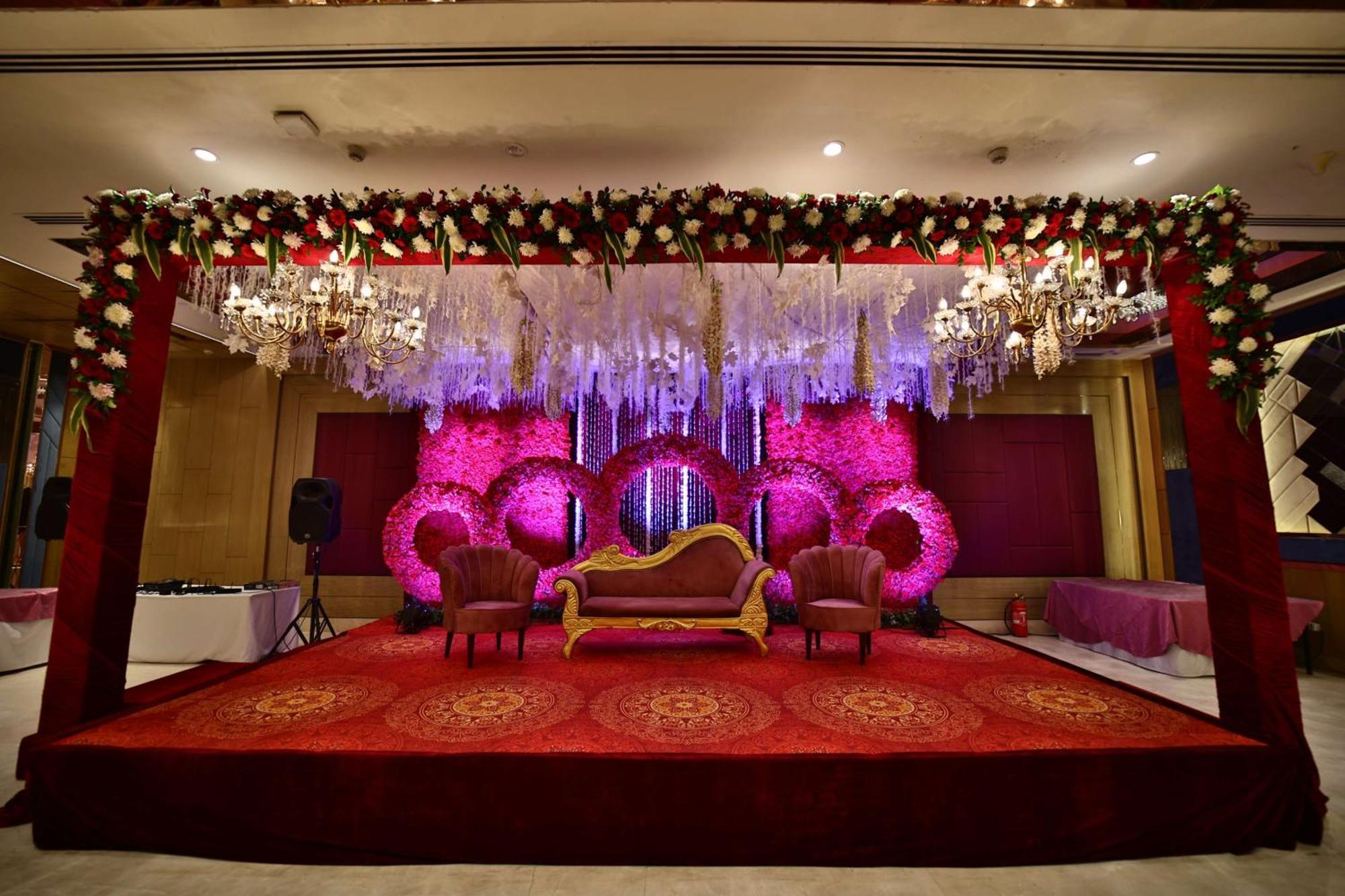 Radisson Blu Towers Kaushambi Delhi Ncr Hotell Ghaziabad Eksteriør bilde A wedding reception in India