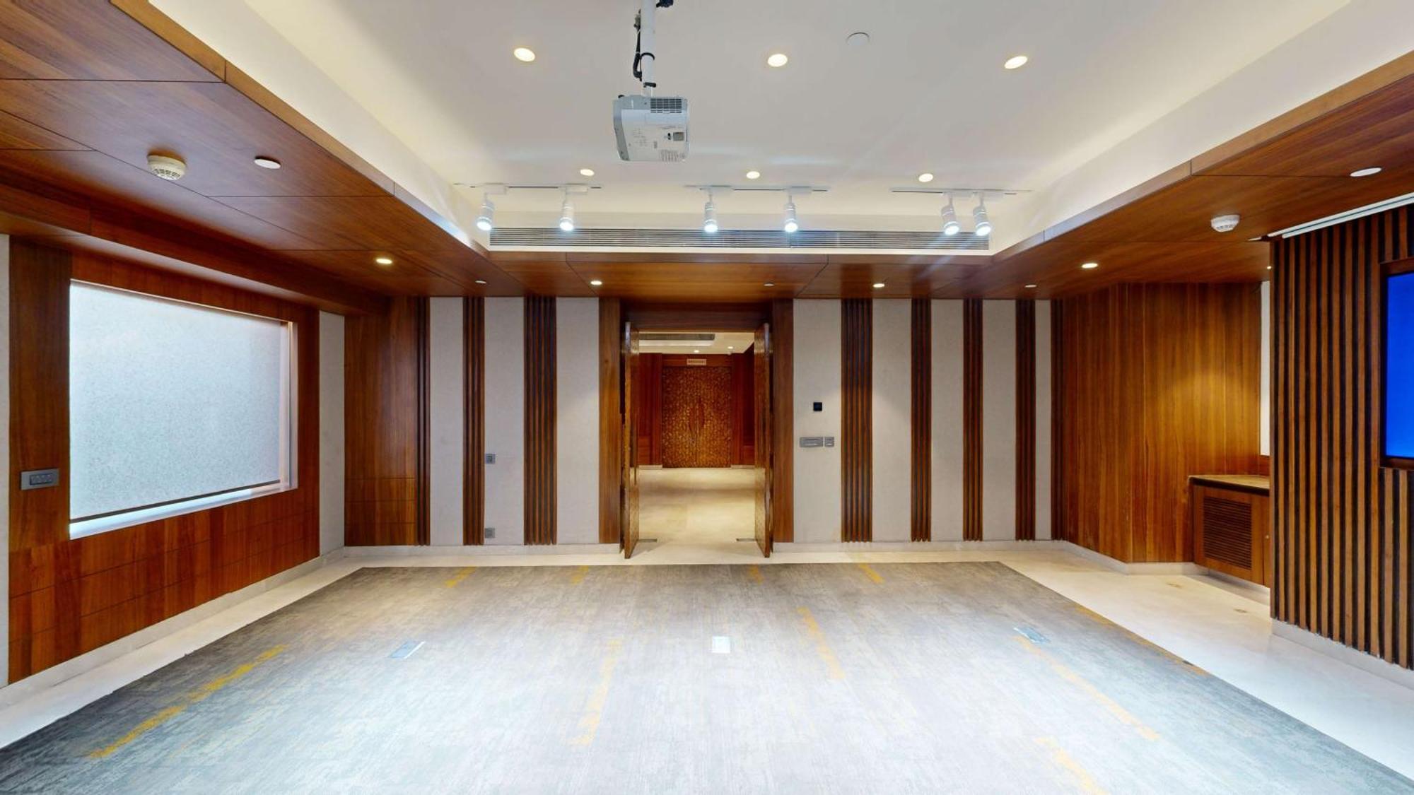 Radisson Blu Towers Kaushambi Delhi Ncr Hotell Ghaziabad Eksteriør bilde The interior of the library