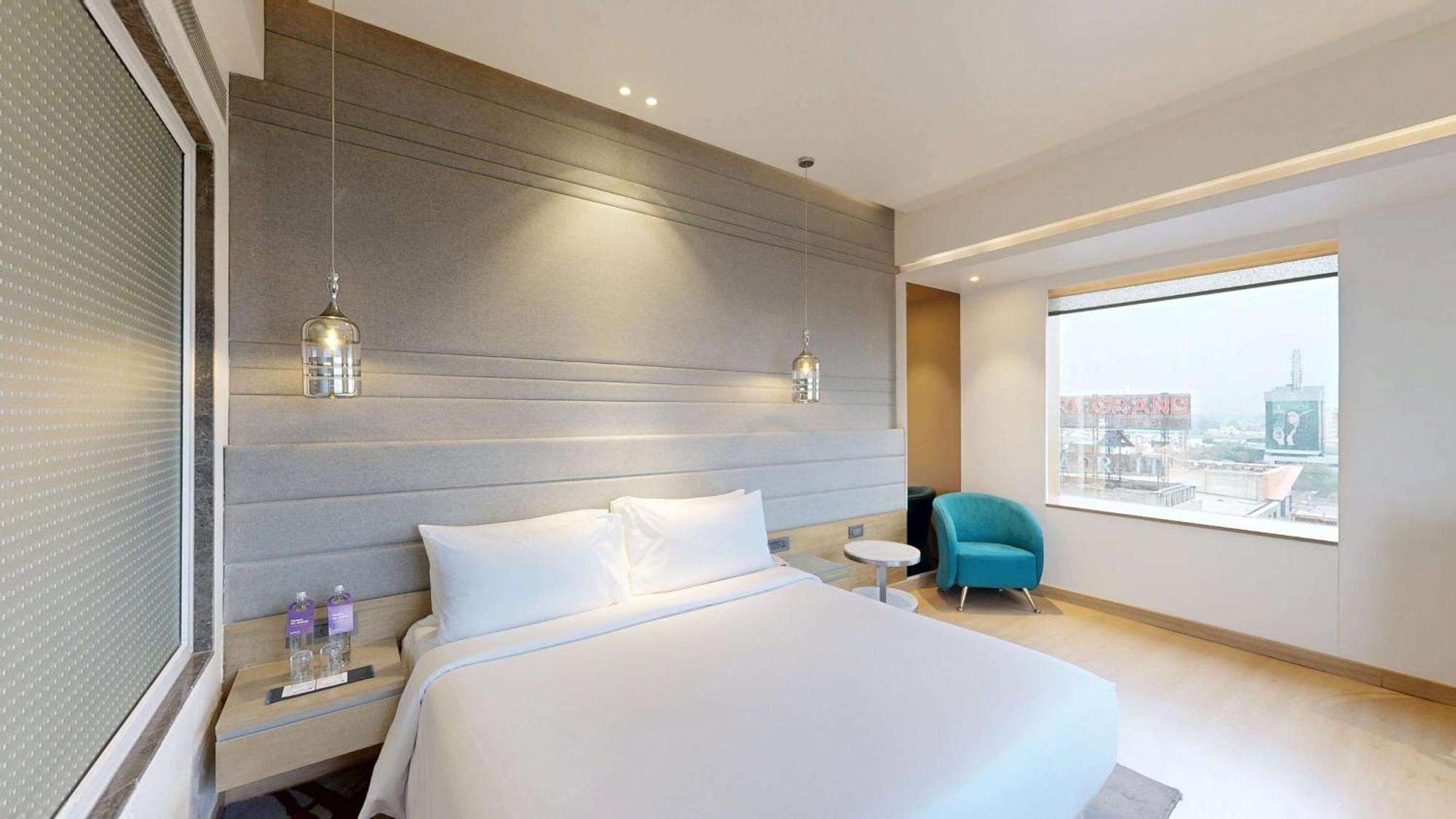 Radisson Blu Towers Kaushambi Delhi Ncr Hotell Ghaziabad Eksteriør bilde Deluxe Room