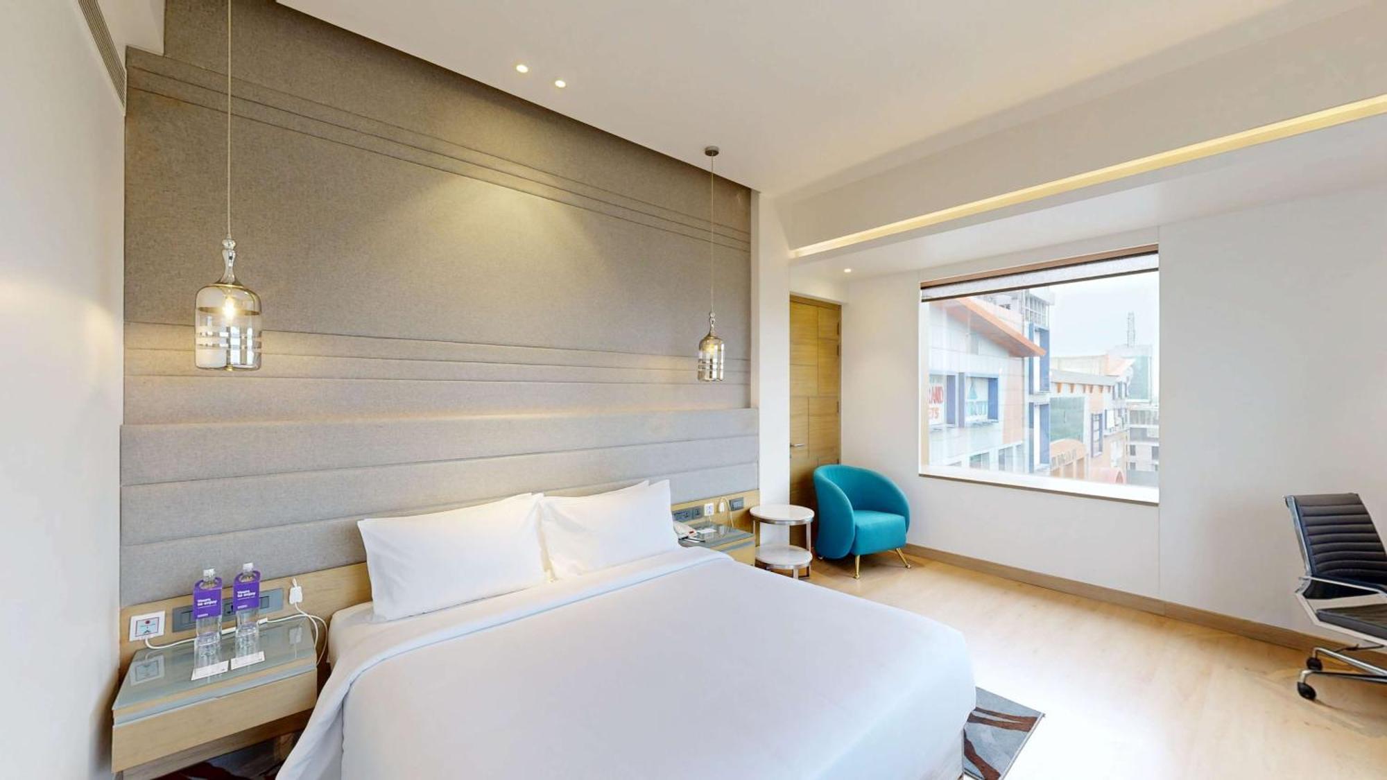 Radisson Blu Towers Kaushambi Delhi Ncr Hotell Ghaziabad Eksteriør bilde A room at the hotel